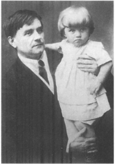 С дочерью Уной. Витебск. 1920-е гг