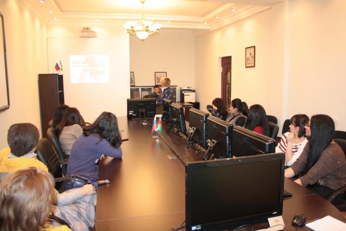 В Баку отметили 135-летие со дня рождения Казимира Малевича В Баку отметили 135-летие со дня рождения Казимира Малевича