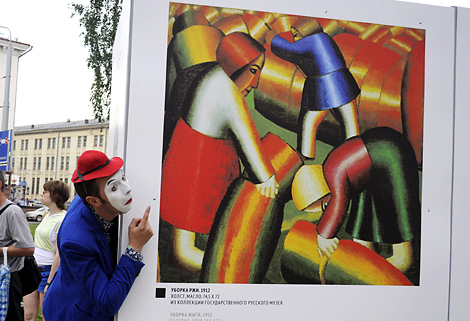 В Минске развернется выставка репродукций картин Казимира Малевича В Минске развернется выставка репродукций картин Казимира Малевича