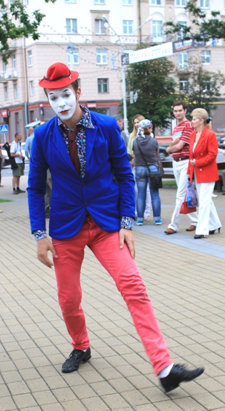 В Минске развернется выставка репродукций картин Казимира Малевича В Минске развернется выставка репродукций картин Казимира Малевича