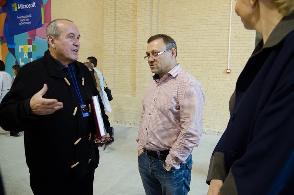 Жан-Клод Маркаде представит в Киеве альбом-монографию «МАЛЕВИЧ» Жан-Клод Маркаде представит в Киеве альбом-монографию «МАЛЕВИЧ»