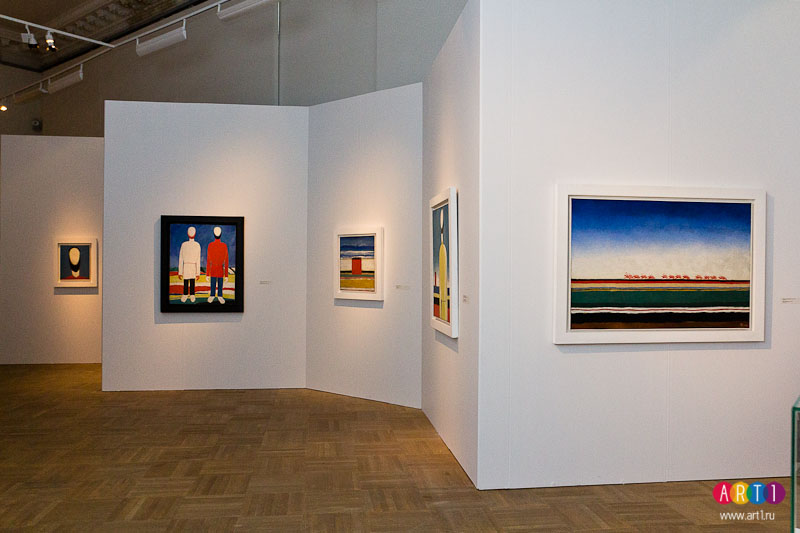 В Русском музее открылась выставка «Казимир Малевич. До и после квадрата» В Русском музее открылась выставка «Казимир Малевич. До и после квадрата»