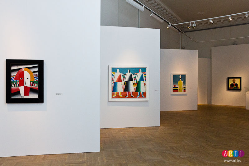 В Русском музее открылась выставка «Казимир Малевич. До и после квадрата» В Русском музее открылась выставка «Казимир Малевич. До и после квадрата»