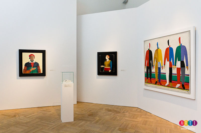 В Русском музее открылась выставка «Казимир Малевич. До и после квадрата» В Русском музее открылась выставка «Казимир Малевич. До и после квадрата»