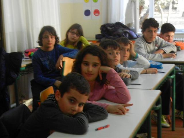 Греческих школьников познакомили с творчеством Малевича Греческих школьников познакомили с творчеством Малевича