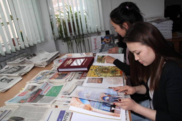 В Бишкеке рассказали о жизни и творчестве Казимира Малевича В Бишкеке рассказали о жизни и творчестве Казимира Малевича