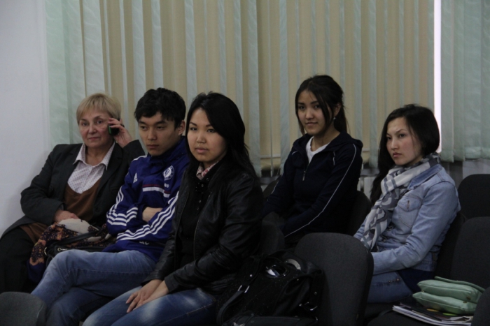 В Бишкеке рассказали о жизни и творчестве Казимира Малевича В Бишкеке рассказали о жизни и творчестве Казимира Малевича