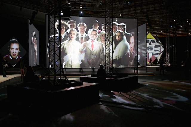 В «Манеже» состоялась мировая премьера инсталляции «Золотой век русского авангарда» В «Манеже» состоялась мировая премьера инсталляции «Золотой век русского авангарда»