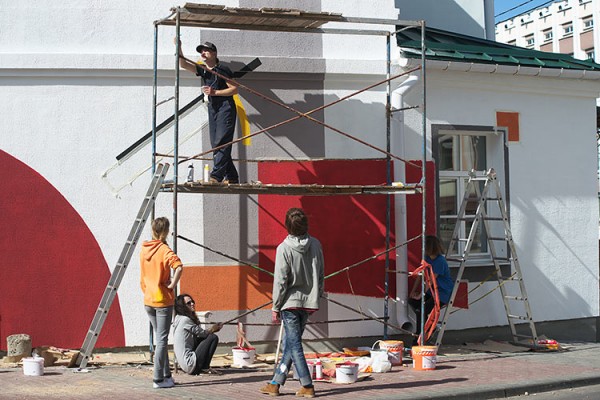 В Витебске снова воскресят «стену Малевича» В Витебске снова воскресят «стену Малевича»