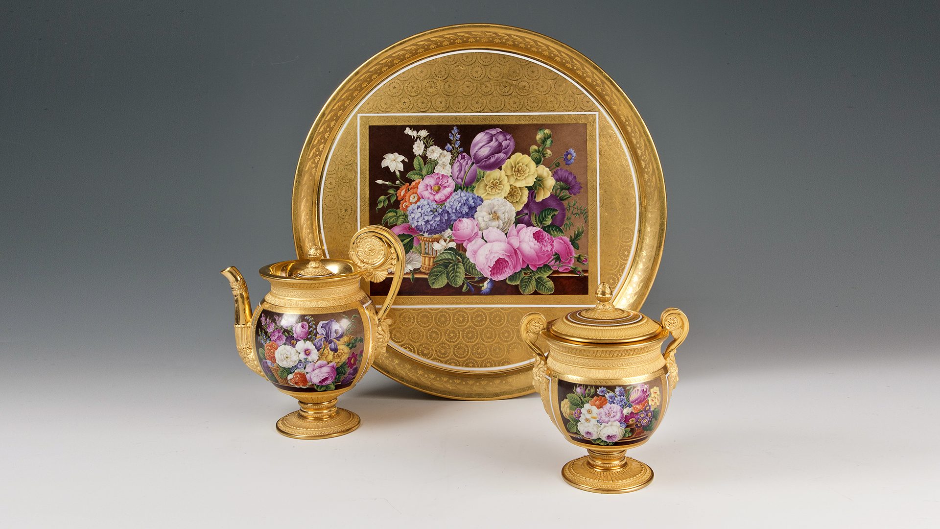 Выставка «Императорский фарфоровый завод. Диалог эпох» в Москве Выставка «Императорский фарфоровый завод. Диалог эпох» в Москве