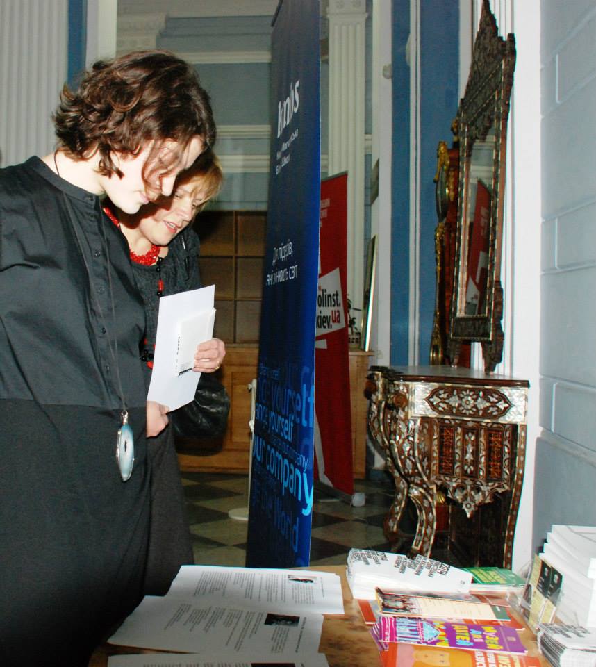 Лауреатом Премии имени Казимира Малевича 2014 стала художница Лада Наконечная Лауреатом Премии имени Казимира Малевича 2014 стала художница Лада Наконечная