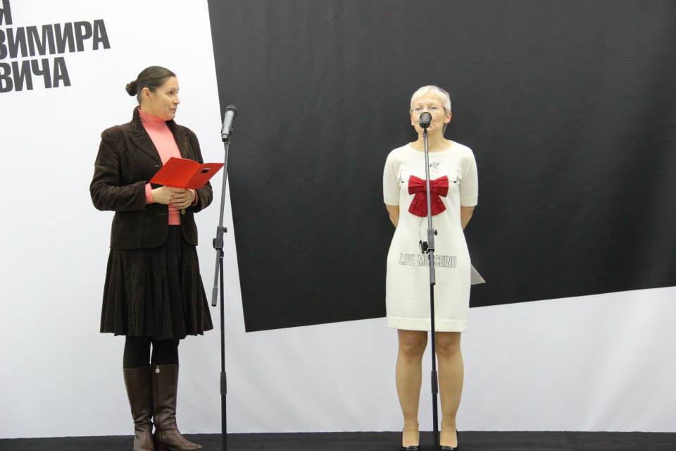 Лауреатом Премии имени Казимира Малевича 2014 стала художница Лада Наконечная Лауреатом Премии имени Казимира Малевича 2014 стала художница Лада Наконечная